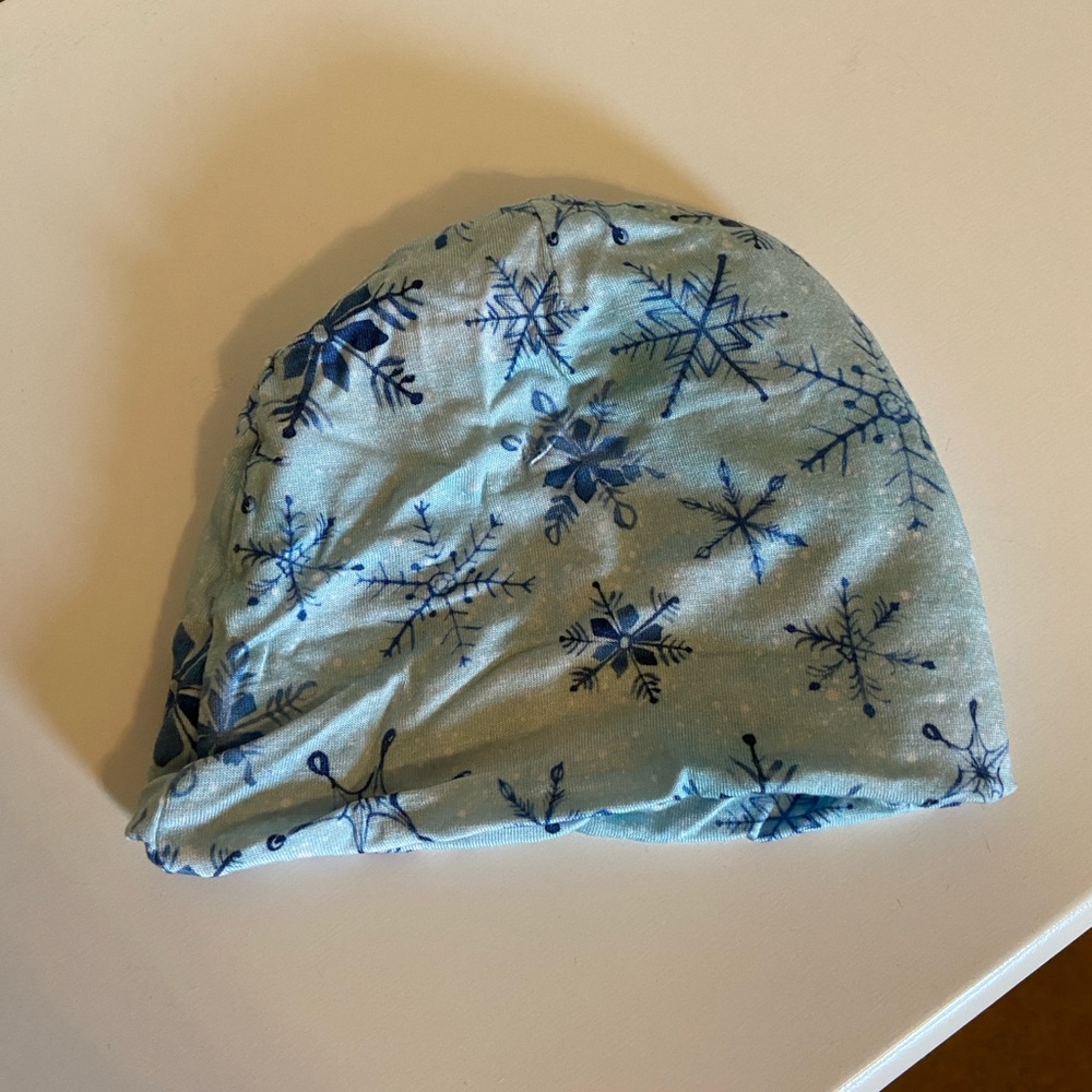 Posh Peanut Blue Snowflake Hat